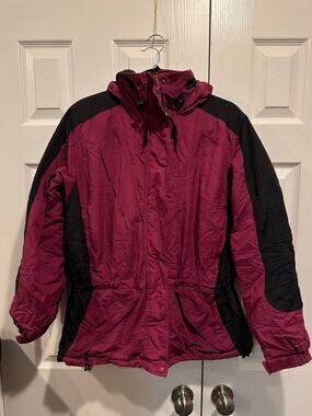 Vintage LL Bean Winter Ski Jacket Hooded Parka Burgundy Black Colorblock Womens